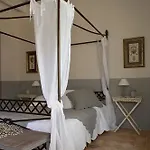 Les Hautes Bruyeres Vendégház Écully