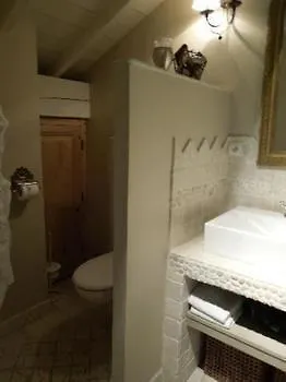 Les Hautes Bruyeres Guest house 3*