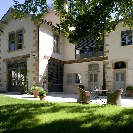 Les Hautes Bruyeres Guest house Ecully